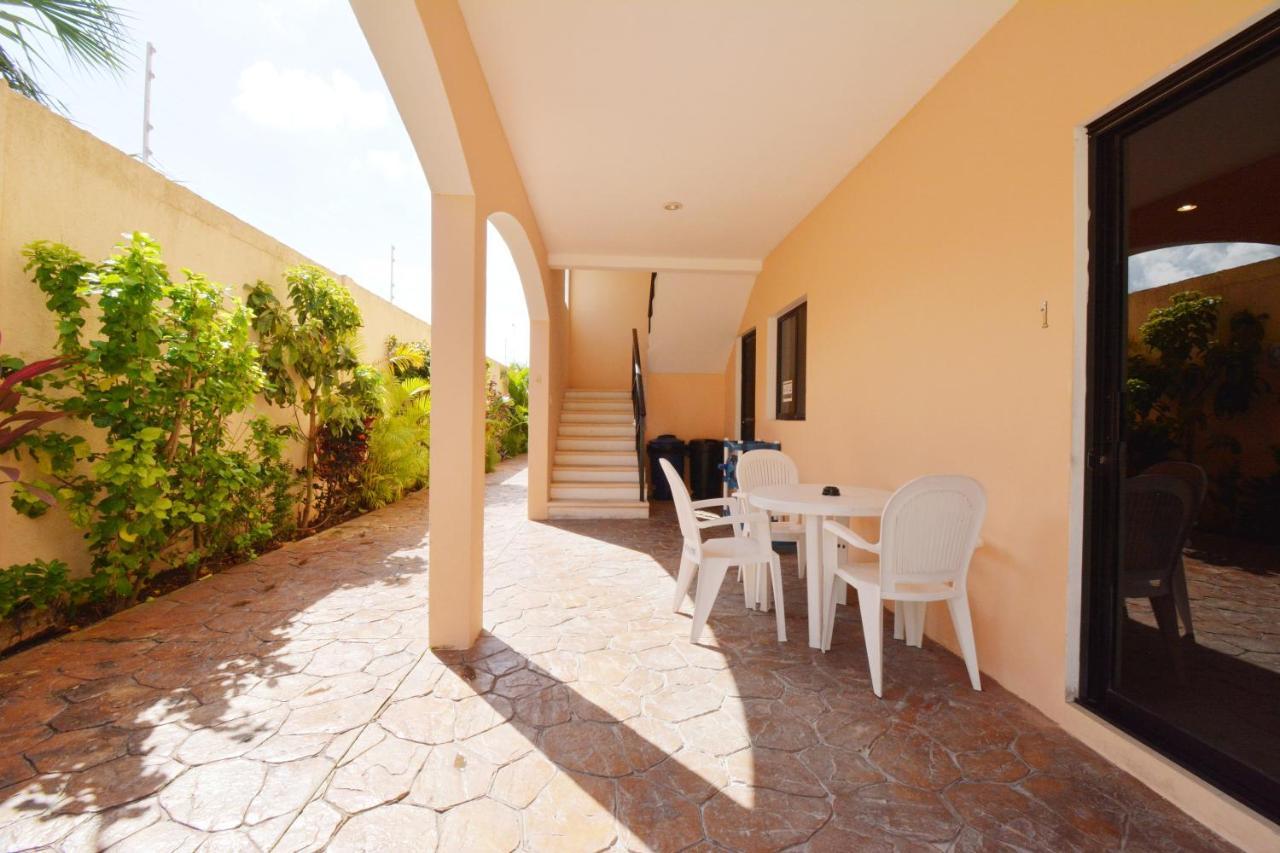 Coral Island Suites Cozumel Buitenkant foto
